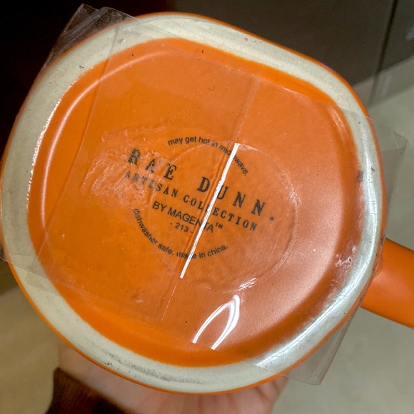 RAE DUNN HALLOWEEN Trick or Treat Orange Mug with Ghost 👻 🎃 NWOT - Picture 7 of 7